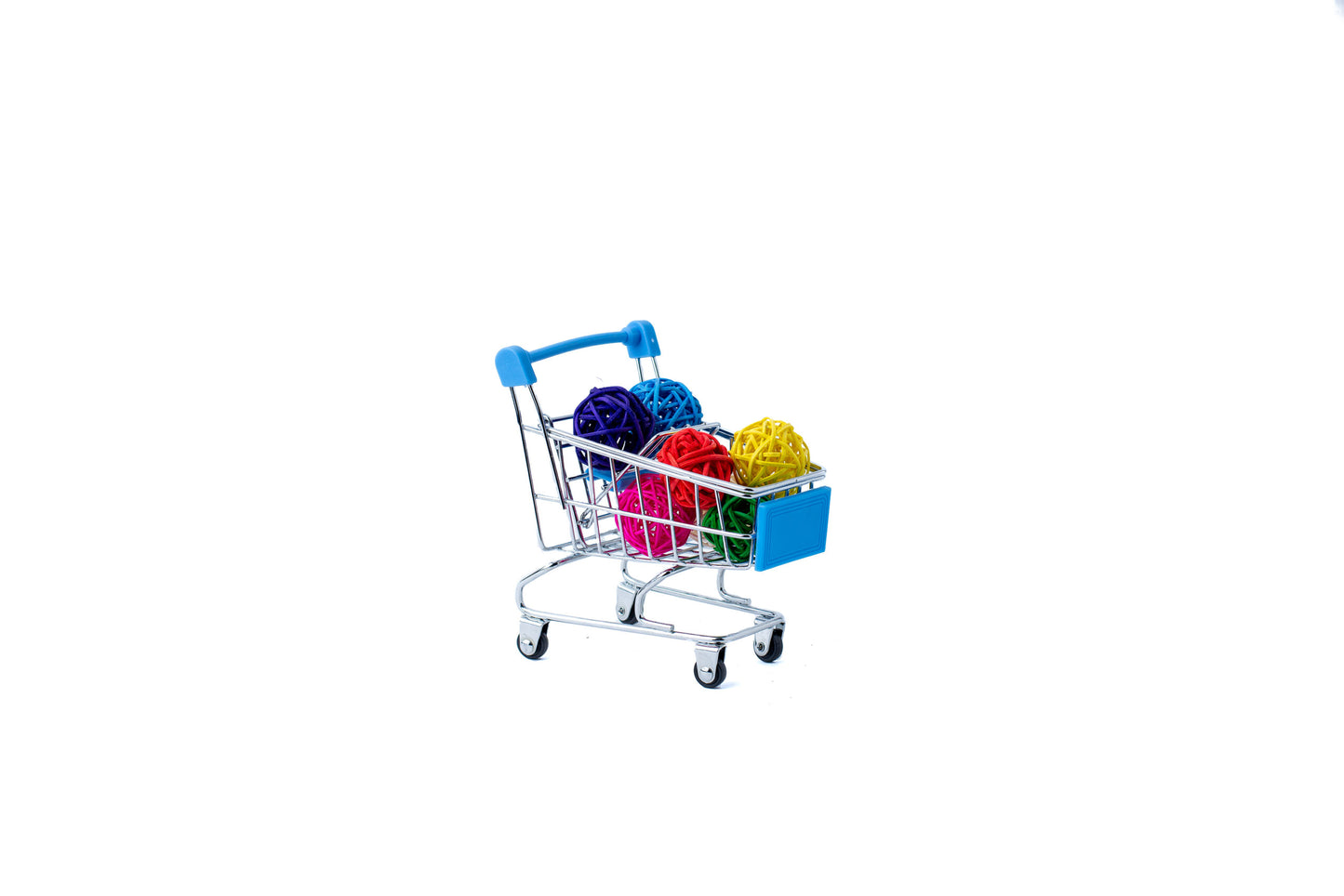 Shopping cart toy for birds
